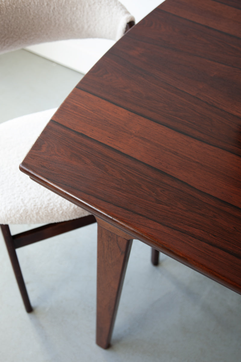 Extending 'Surfboard' Dining Table in Rosewood